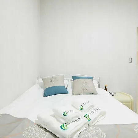 Mitsuba Guest House โตเกียว ภายนอก รูปภาพ
